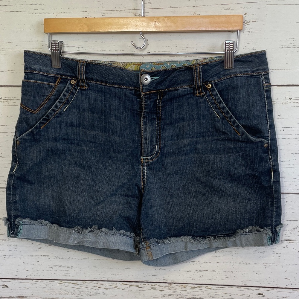 French Cuff Denim Cuffed Shorts with Raw Hem, size 12